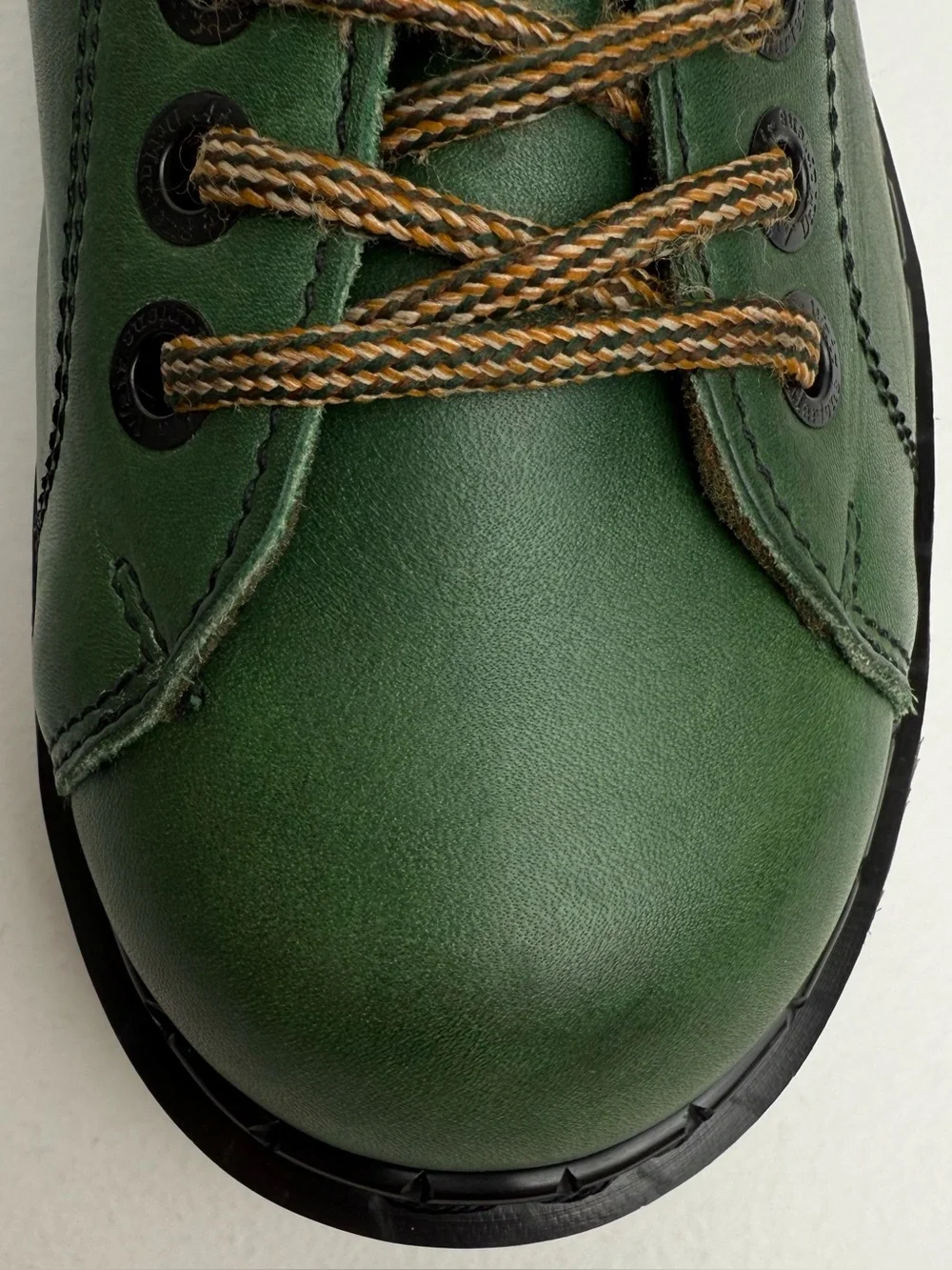 Vintage Dr. Martens England Green Envy Platform Oxfords UK 7